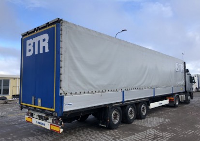 Бортовой полуприцеп Krone 556788 Бортовой полуприцеп Krone 556788